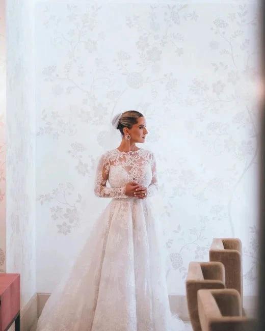 Designer A-line Long Sleeves Backless Wedding dresses with Lace