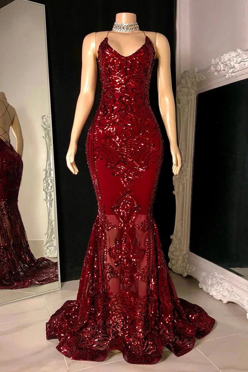 Designer Spaghetti Straps Long Mermaid Lace Sleeveless Prom Dress
