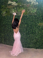 Romantic Pink Backless Sleeveless Lace Mermaid Evening Dresses with Train Y1490