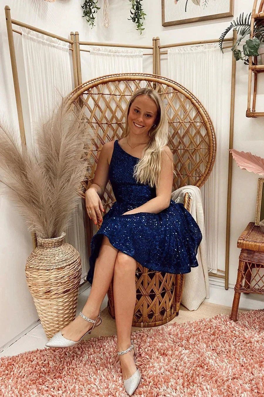 Elegant A-line Blue One Shoulder Sleeveless Short Homecoming Dresses