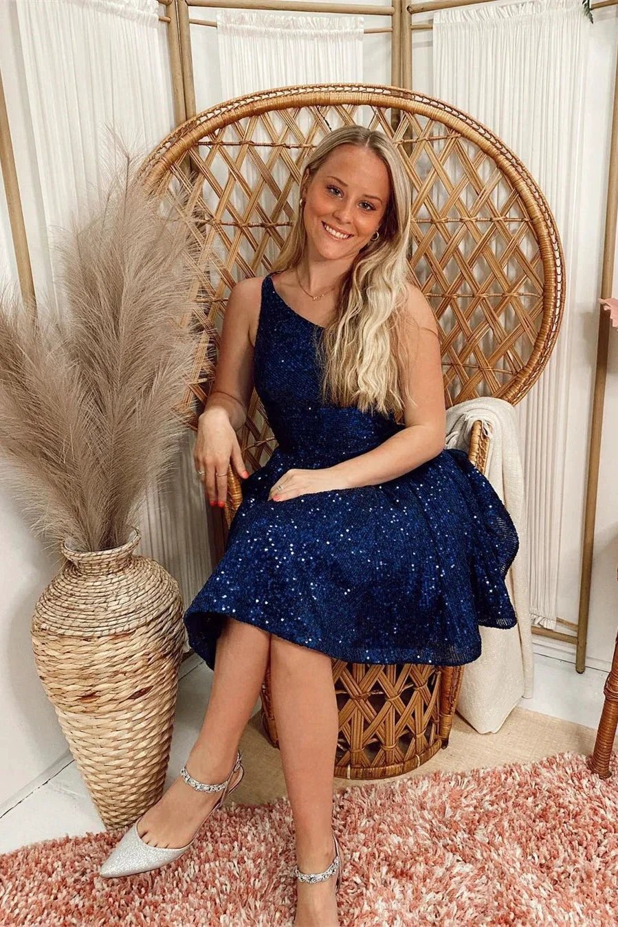 Elegant A-line Blue One Shoulder Sleeveless Short Homecoming Dresses