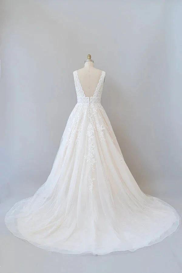 Elegant Long A-line V-neck Appliques Lace Tulle Backless Wedding Dress