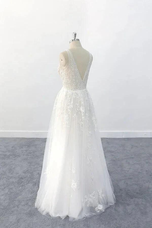 Elegant Long  A-line V-neck Appliques Tulle Backless Wedding Dress
