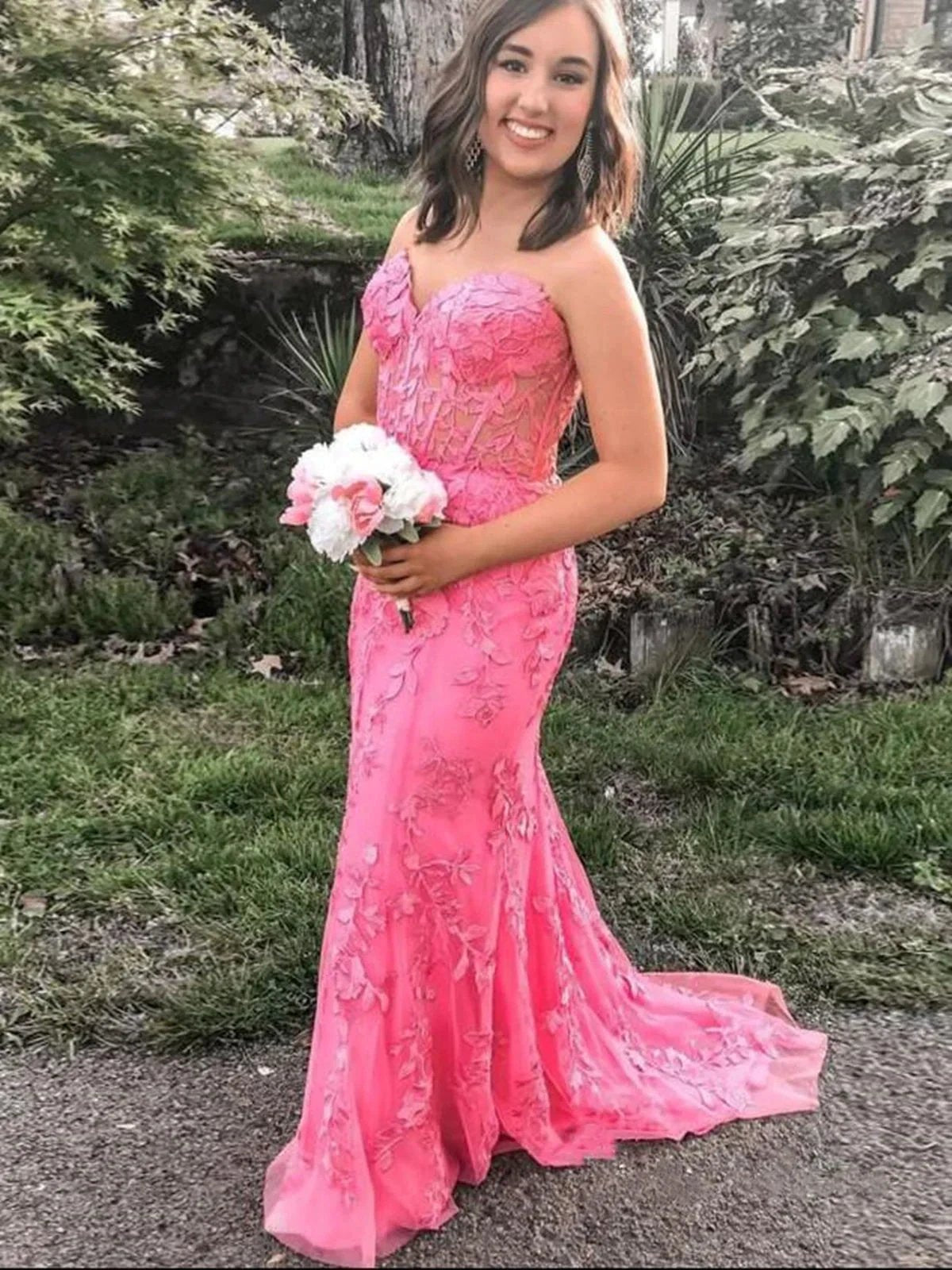 Elegant Long Mermaid Sweetheart Tulle Lace Formal Graduation Prom Dresses