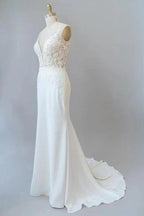 Elegant Long Mermaid V-neck Lace Backless Wedding Dress