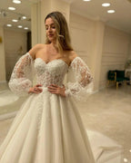 Elegant Long Sleeve A-Line Sweetheart Backless Appliques Lace Wedding Dress