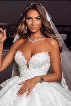 Elegant Princess A-line Sleeveless Appliques Backless Wedding Dress