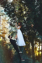 Elegant wedding dresses with lace chiffon floor-length