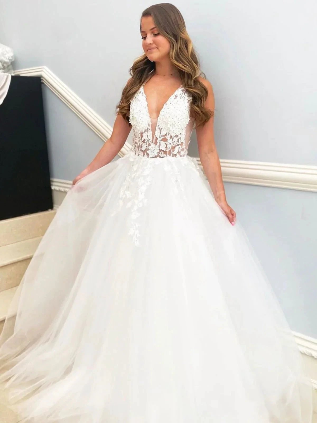 Elegant White Long A-line V Neck Tulle Lace Floral Wedding Dresses