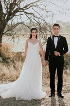 Exquisite Spaghetti Strap Sleeveless A-Line Floor-Length Lace Wedding Dresses