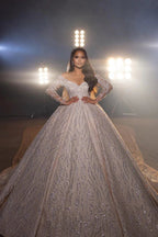 Gorgeous A-line Off-the-shoulder V-neck Wedding Dress With Lace
