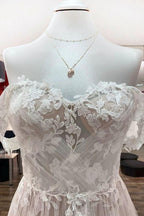 Gorgeous Long A-line Off-the-shoulder Tulle Appliques Lace Wedding Dress