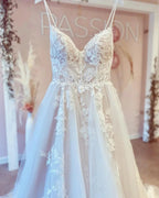 Gorgeous Long A-line V-neck Spaghetti Straps Tulle Backless Wedding Dress
