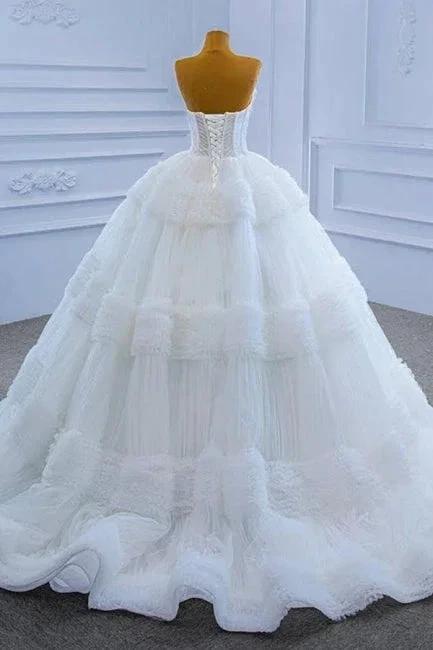 Gorgeous Princess Long White A-line Sleeveless Wedding Dresses