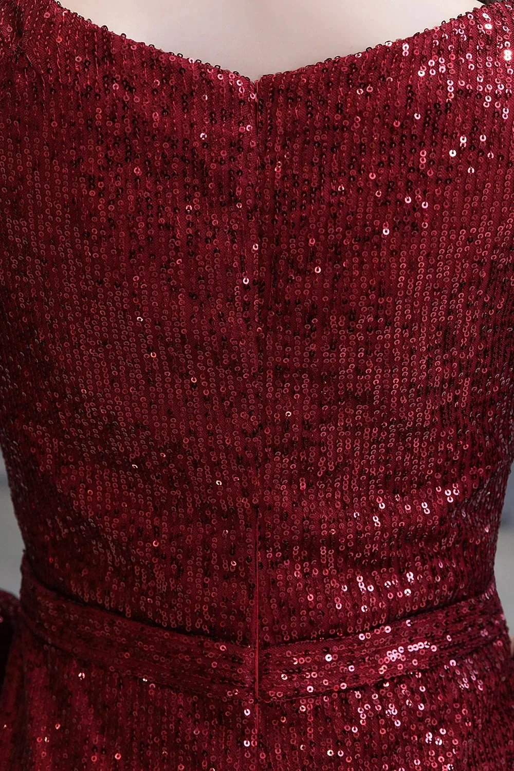 Gorgeous Sequins Long Sleeve V-Neck Mermaid Evening Gowns