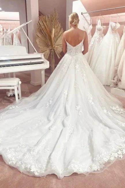 Gorgeous Spaghetti Strap Sleeveless A-Line Floor-Length Tulle Wedding Dresses with Court Train