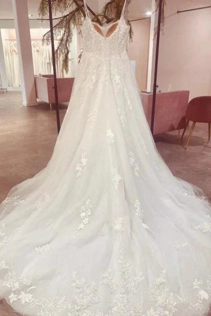 Gorgeous Spaghetti Strap Sleeveless A-Line Floor-Length Tulle Wedding Dresses with Court Train