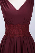 Lace V-Neck Sleeveless Mini Bridesmaid Dresses A-line Chiffon Homecoming Dress