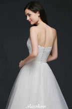 Lace White A-line Strapless Tulle Wedding Dress