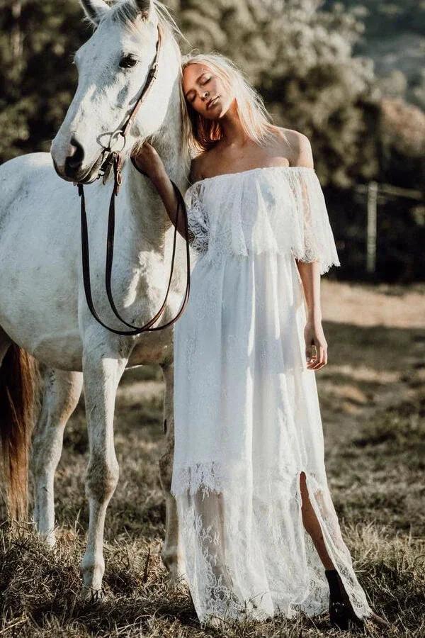 Long A-line Off-the-shoulder Tulle Lace Wedding Dress