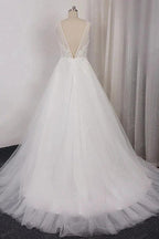 Long A-line V-neck Appliques Lace Tulle Wedding Dress