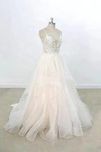Long A-line V-neck Appliques Lace Tulle Wedding Dress