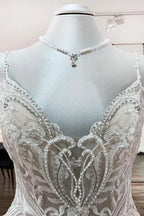 Long Ball Gown V-neck Spaghetti Straps Tulle Lace Wedding Dress