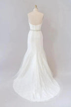 Long Mermaid Strapless Tulle Lace Wedding Dress