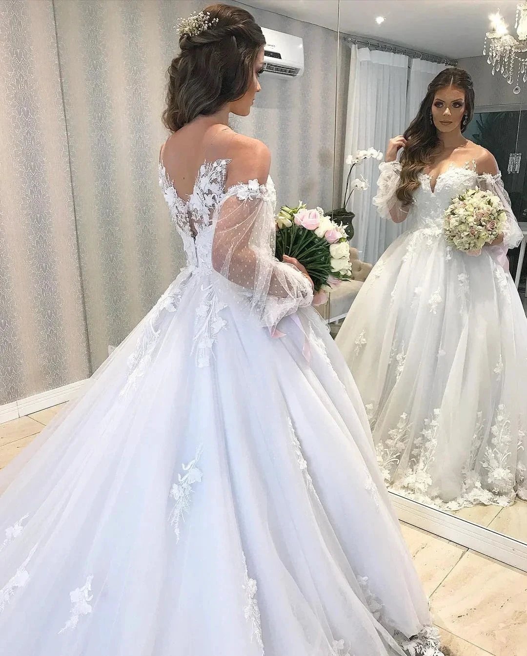 Long Princess Off-the-shoulder Tulle Wedding Dress with Bubble Sleeves