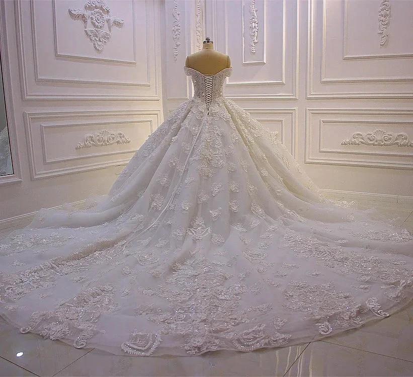 Long Princess Sweetheart Off-the-Shoulder Backless Appliques Lace Ruffles Tulle Wedding Dress