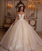 Luxury Long Ball Gown Sweetheart Sparkly Wedding Dress with Sleeves