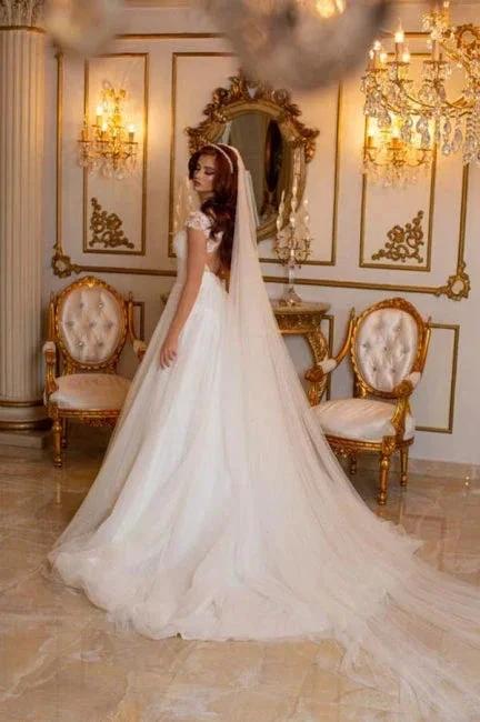 Modern Long A-line Sleeveless Wedding Dresses With Lace