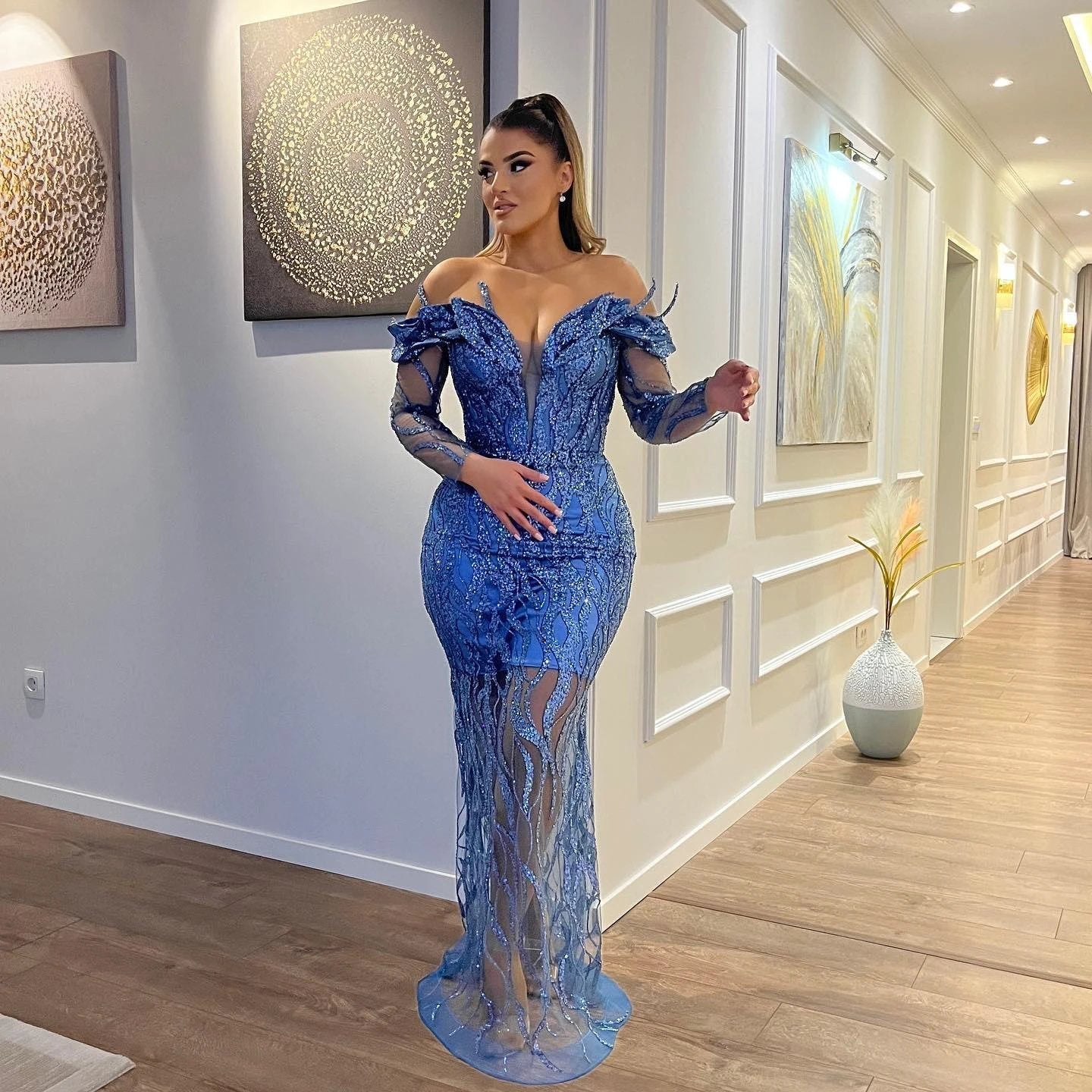 Sexy Floor Length V-Neck Long Sleeves Sheath Mermaid Lace Prom Dress