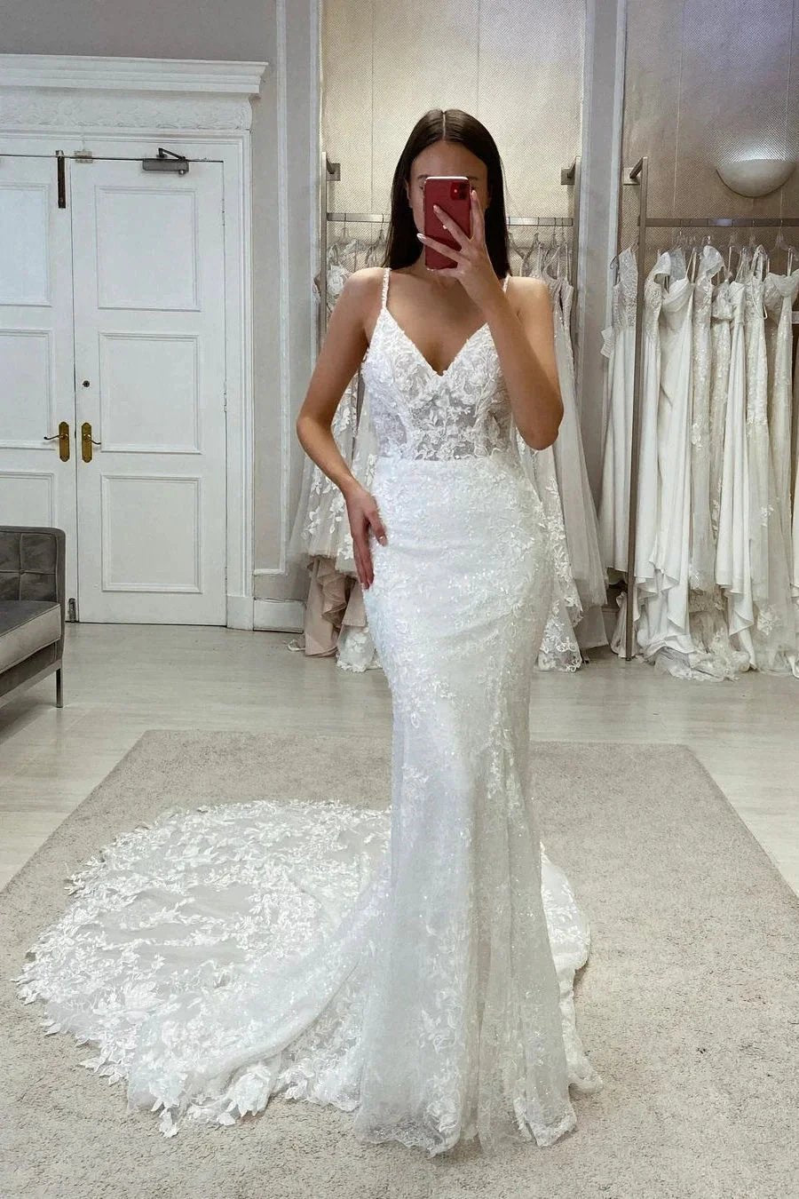 Sexy Mermaid V-neck Spaghetti Straps Lace Sleeveless Wedding Dress