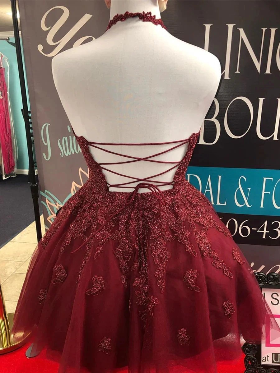 Short A-line Halter Lace Tulle Backless Prom Homecoming Dresses