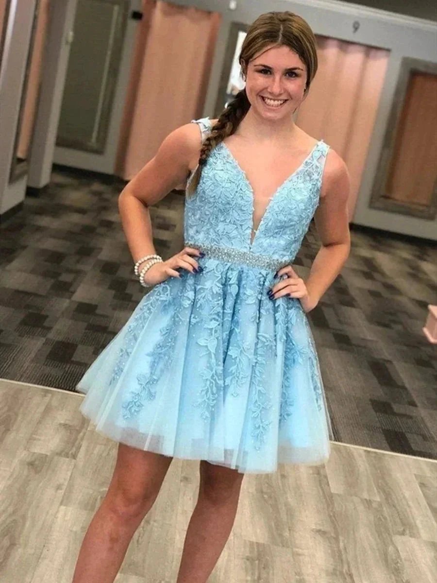 Short A-line V-neck Tulle Lace Prom Homecoming Dresses with Belt