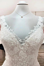 Simple Long A-line Tulle Lace V Neck Appliques Lace Open Back Wedding Dress