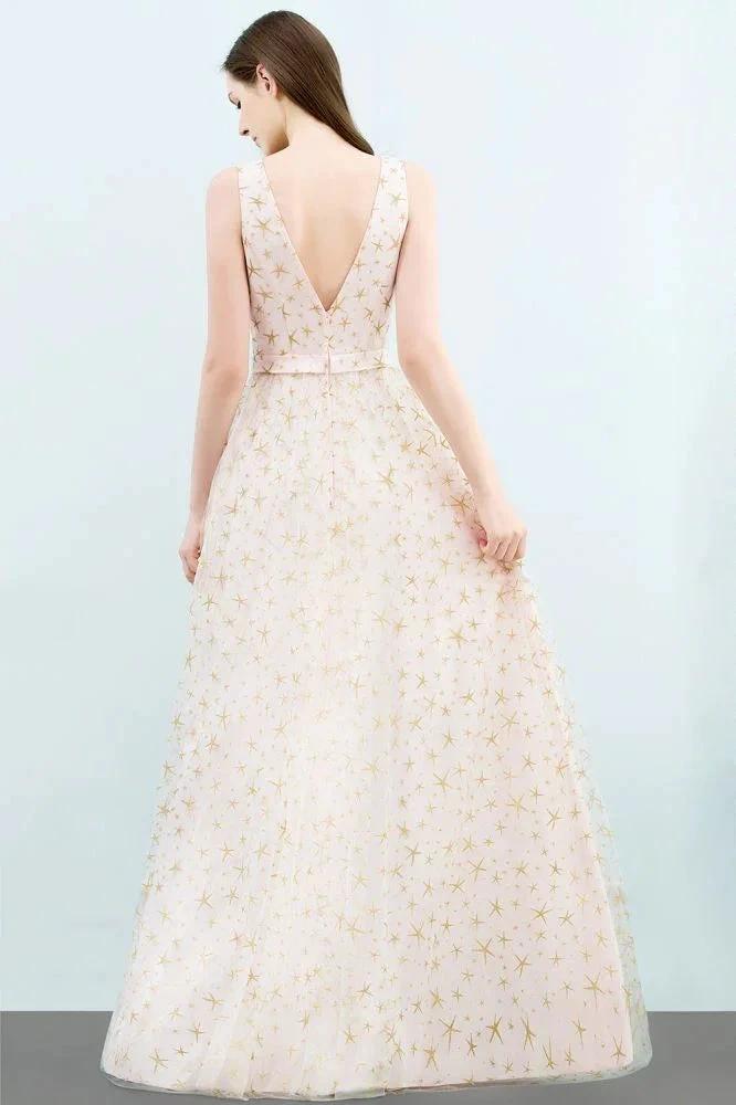 Sleeveless Long A-line V-neck Appliqued Tulle Prom Dresses