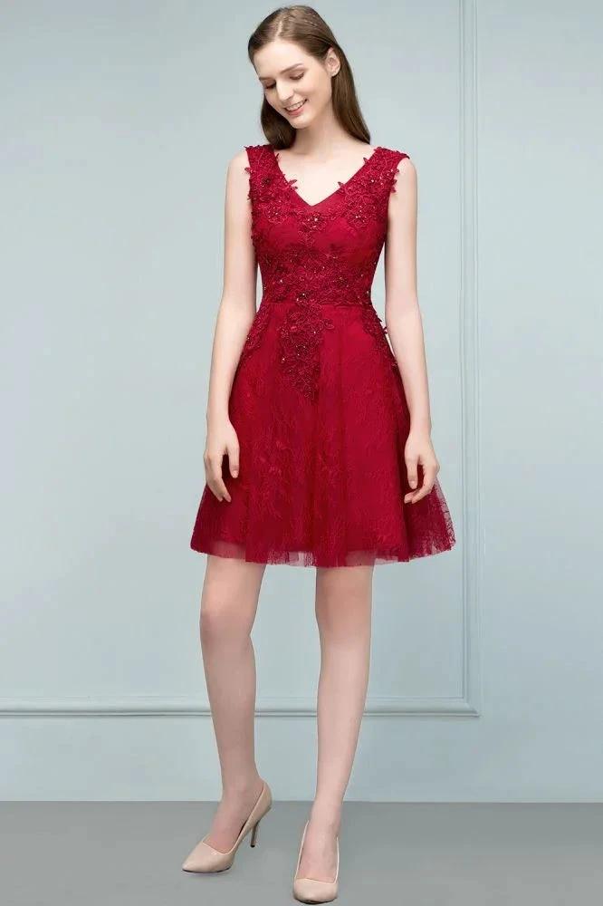 Sleeveless Short A-line V-neck Lace Appliqued Tulle Prom Dresses