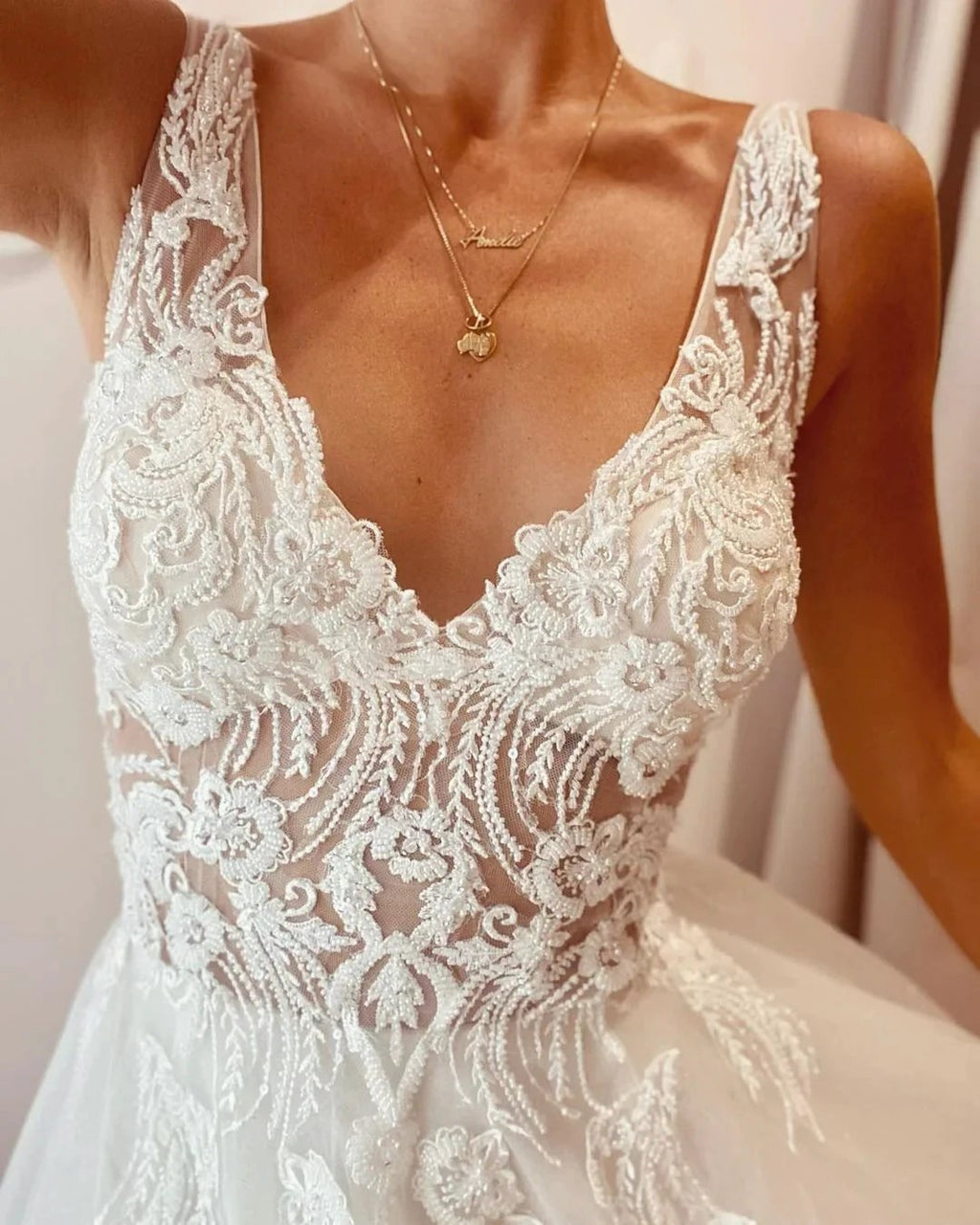 Stunning Long A-Line V-neck Backless Wedding Dress With Appliques Lace