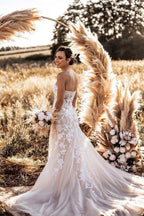 Stylish white Sweeteart Tulle Lace Wedding Dress