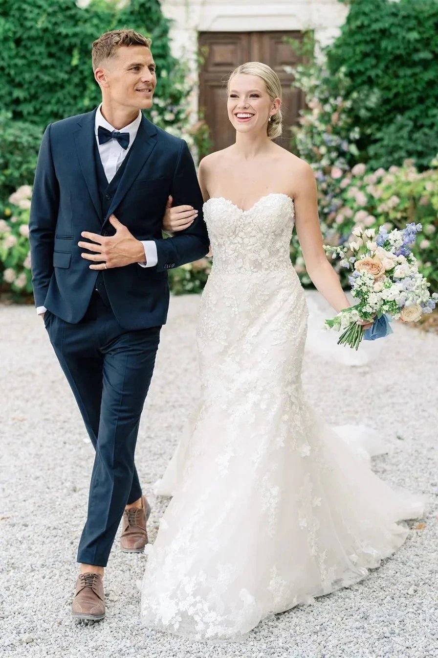 Sweetheart Mermaid Sleeveless Tulle Appliques Wedding Dress With Lace
