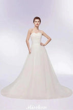Sweetheart Strapless A-line Feathers Tulle Wedding Dresses