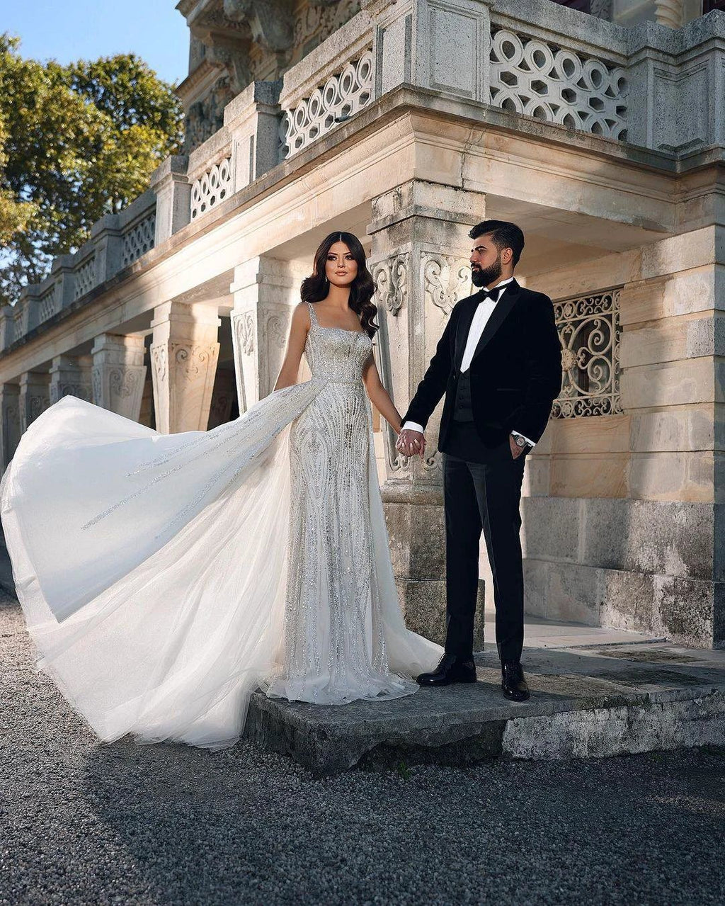 Trendy Floor Length Square Spaghetti Straps Sleeveless Mermaid Lace Wedding Dress