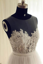 Tulle Scoop Neckline A-line Wedding Dresses With Lace Appliques WD251