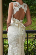 V-Neck Lace Zipper-Up Sheath Sweep Train Wedding Dress WD135