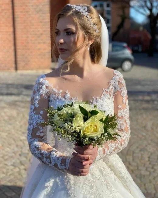 Vintage A-line Lace Wedding Dresses With Sleeves