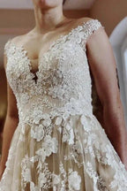Vintage Long A-line Lace Wedding Dresses With Train