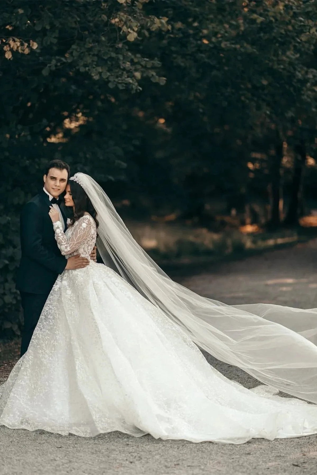 White Sweetheart A-line Long Sleeves Wedding Dress With Lace